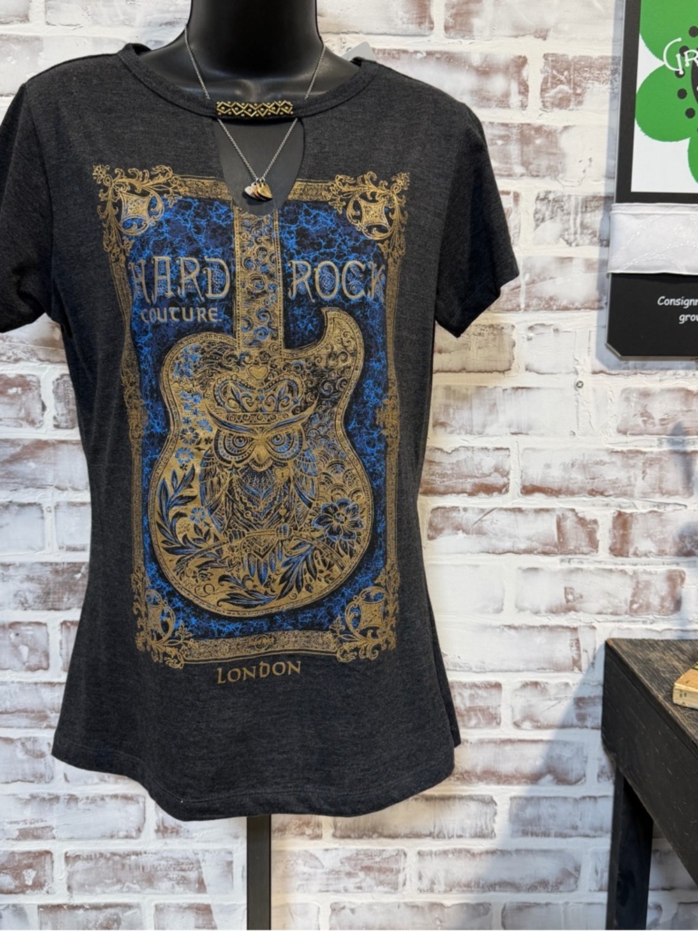 Hard Rock Couture Graphic Tee - Black with Gold Print